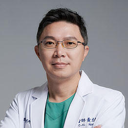台中抽脂推薦＿黃志宏醫師